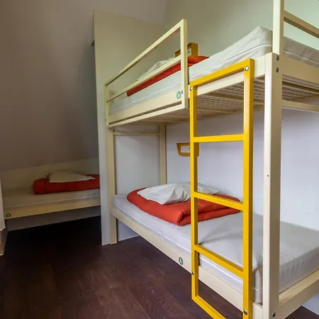 Uppelink אכסניה גנט