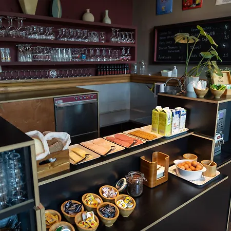 Хостел Uppelink *