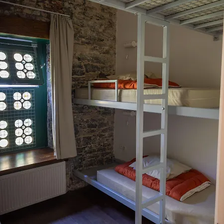 Hostal Uppelink *