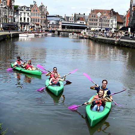 Hostel Uppelink Ghent