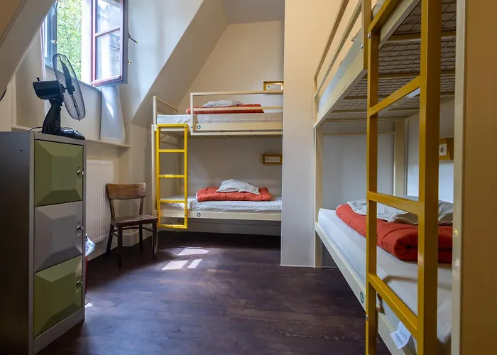 Hostel Uppelink Gent
